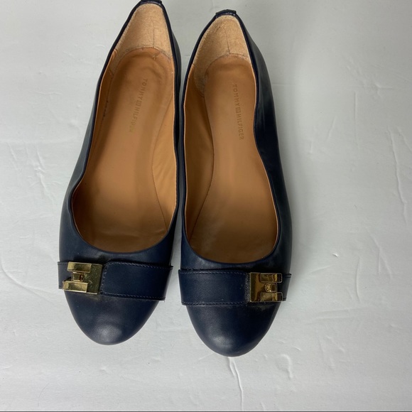 tommy hilfiger women's flat shoes